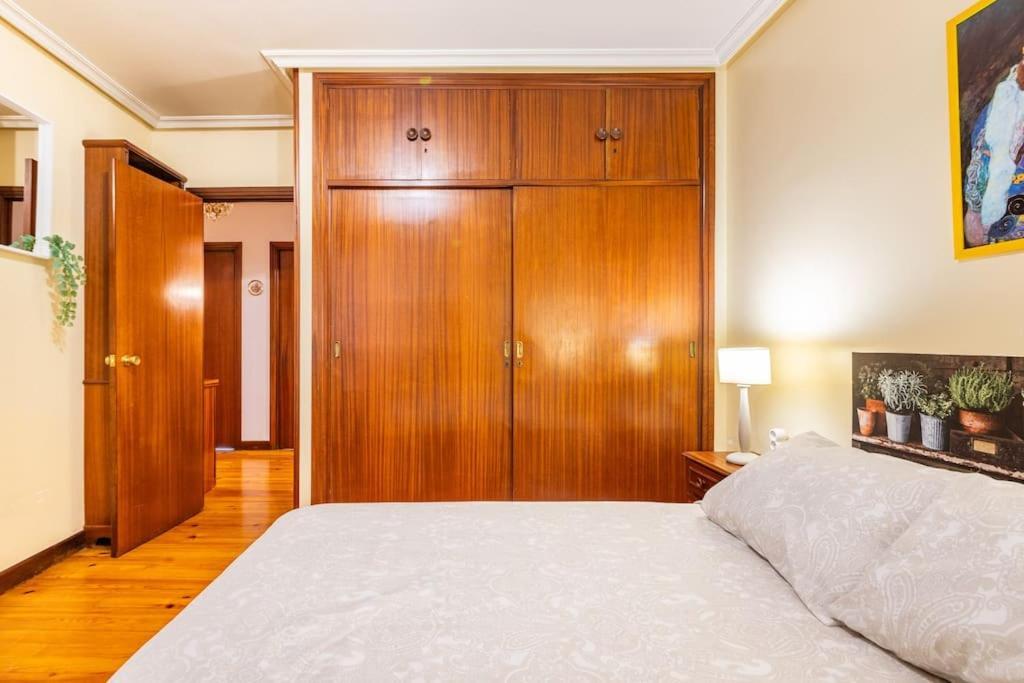 Terraza Playa Y Calle Peatonal Ess03377 سان سيباستيان المظهر الخارجي الصورة