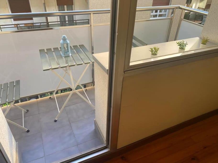 Terraza Playa Y Calle Peatonal Ess03377 سان سيباستيان المظهر الخارجي الصورة
