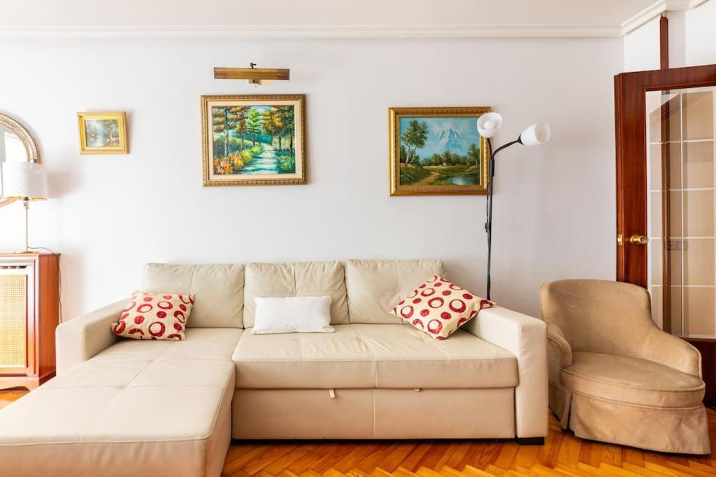Terraza Playa Y Calle Peatonal Ess03377 سان سيباستيان المظهر الخارجي الصورة
